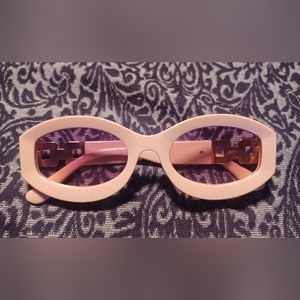 Sunglasses Vintage Classic Oval Pink Lens Amber Retro